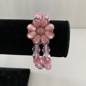 Vintage elasticated bracelet